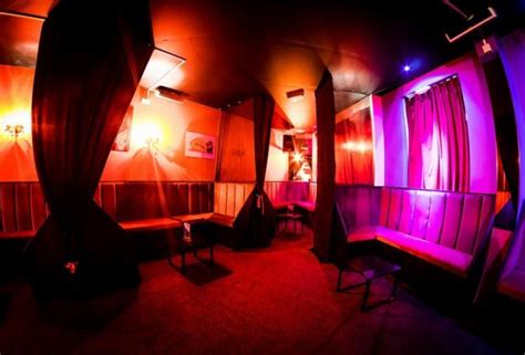 strip bars in manchester|Victorias Gentlemen's Club: Lapdancing In Manchester.